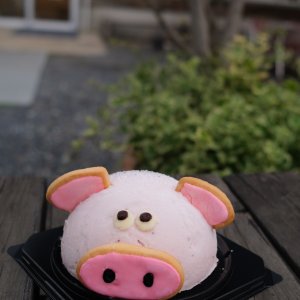 【アイスケーキ】ぶたさん